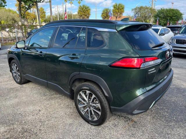 2023 Toyota Corolla Cross XLE