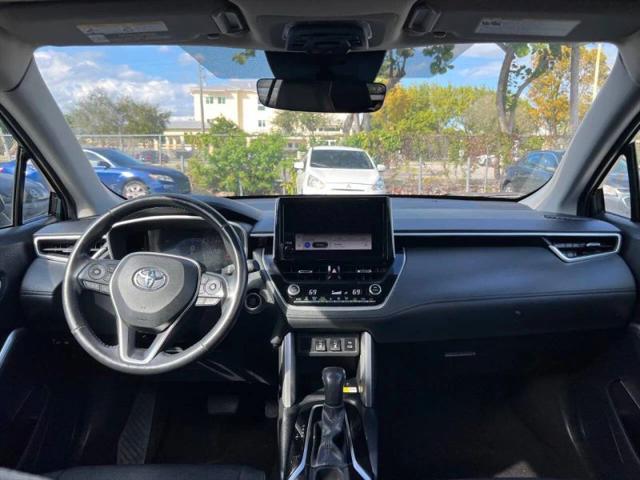 2023 Toyota Corolla Cross XLE