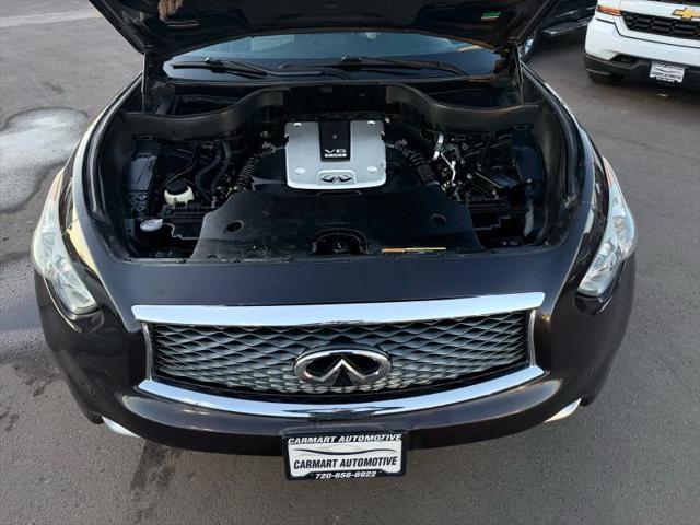 2017 INFINITI QX70 3.7
