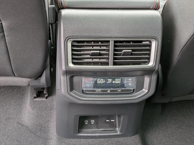 2026 Volkswagen Atlas Peak Edition