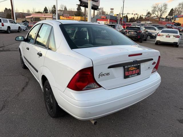 2004 Ford Focus LX