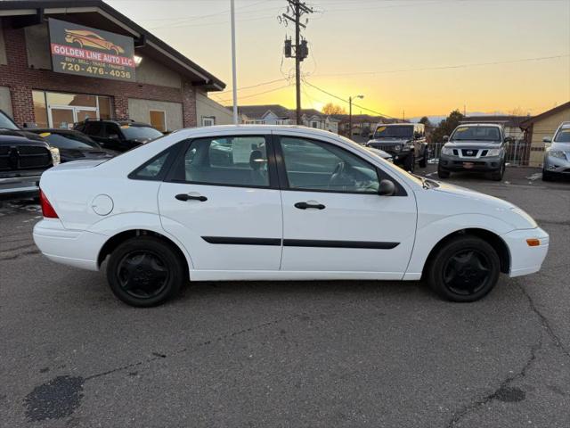 2004 Ford Focus LX