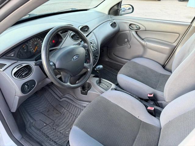2004 Ford Focus LX