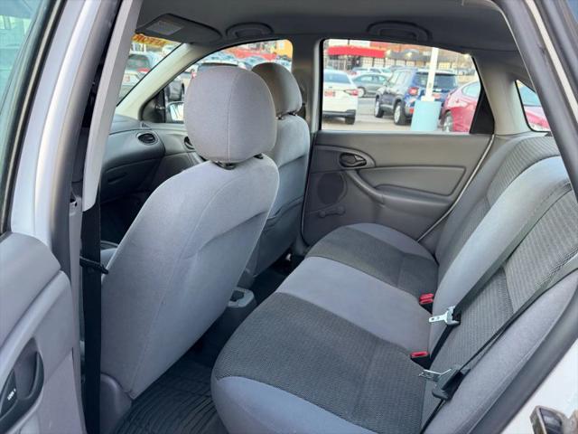 2004 Ford Focus LX