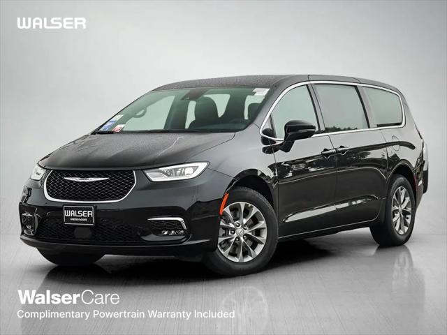 2026 Chrysler Pacifica Select AWD for sale in Hopkins, MN