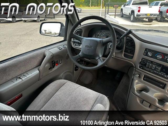 2000 GMC Safari SL