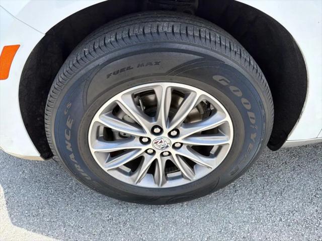 2023 Buick Enclave Essence FWD