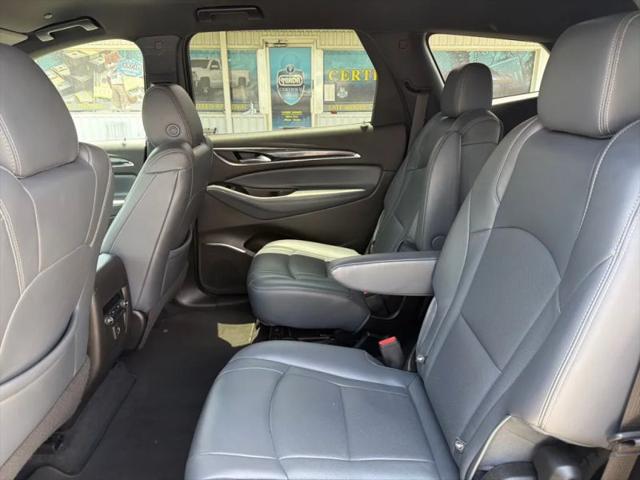 2023 Buick Enclave Essence FWD