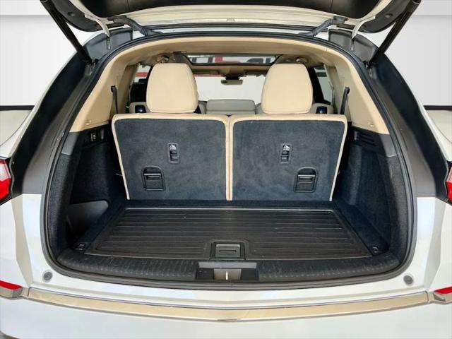 2022 Acura MDX Standard