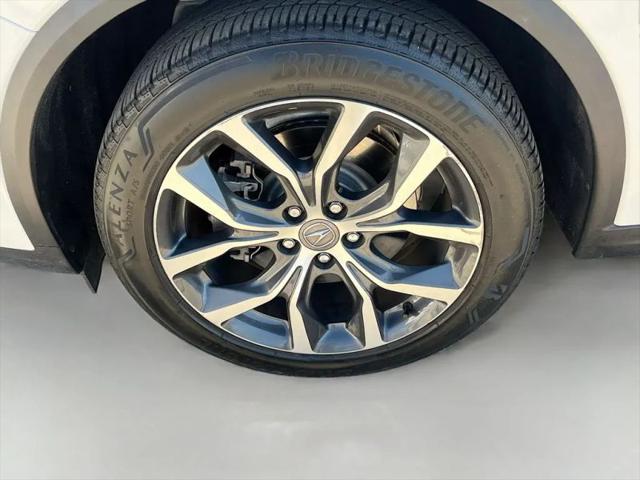 2022 Acura MDX Standard
