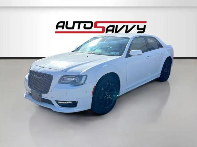 2023 Chrysler 300 Touring-L AWD