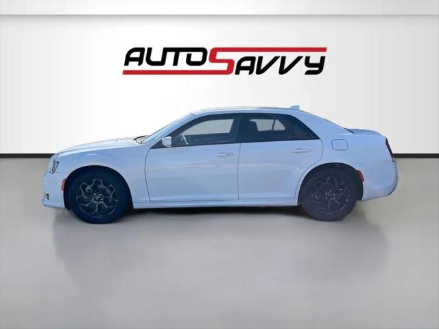 2023 Chrysler 300 Touring-L AWD