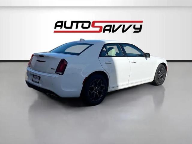 2023 Chrysler 300 Touring-L AWD