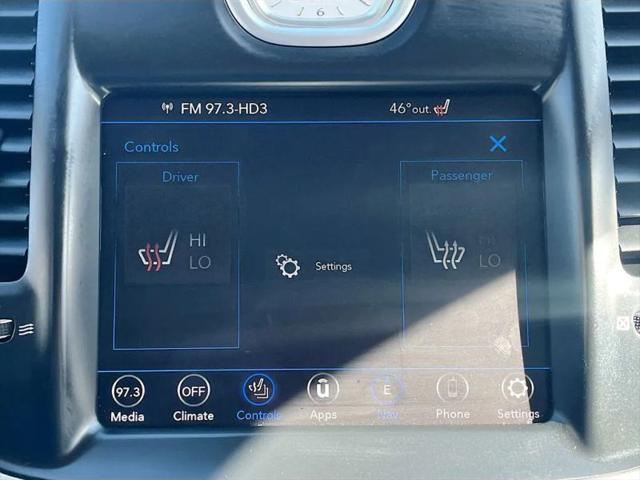 2023 Chrysler 300 Touring-L AWD