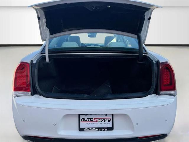 2023 Chrysler 300 Touring-L AWD