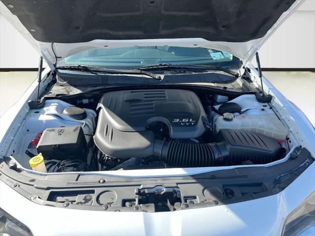 2023 Chrysler 300 Touring-L AWD