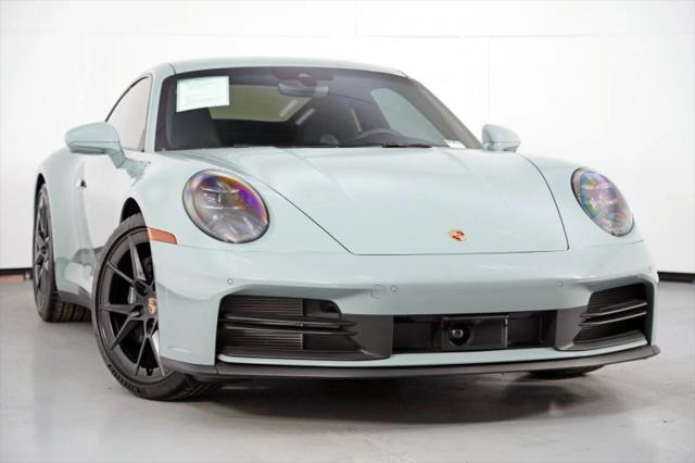 2025 Porsche 911 Carrera