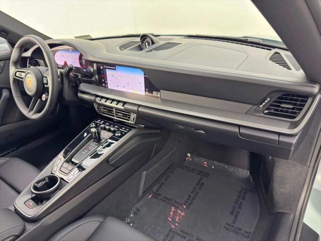 2025 Porsche 911 Carrera
