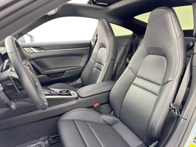2025 Porsche 911 Carrera