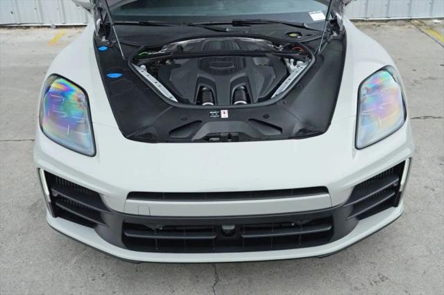 2025 Porsche Panamera E-Hybrid 4S