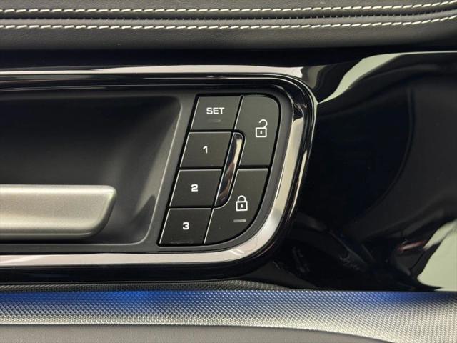 2025 Porsche Panamera E-Hybrid 4S