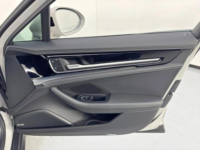 2025 Porsche Panamera E-Hybrid 4S