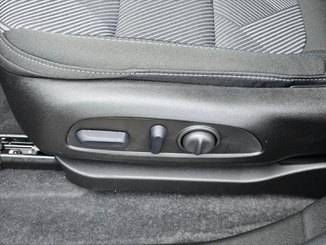 2027 Chevrolet Bolt LT FWD