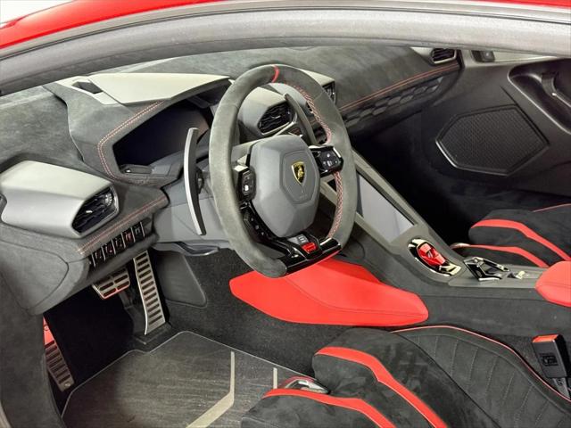 2022 Lamborghini Huracan Coupe