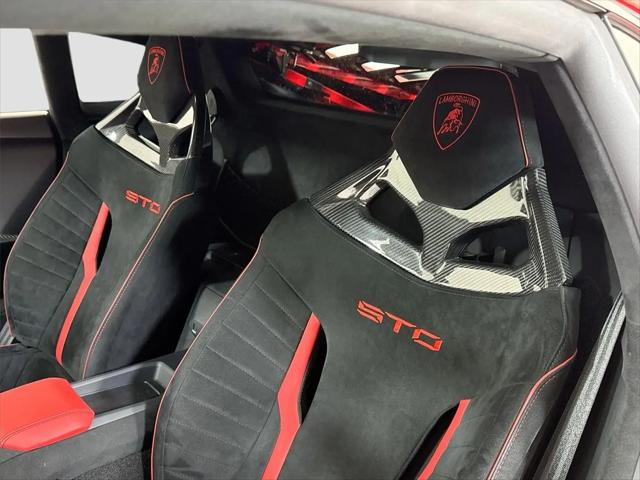 2022 Lamborghini Huracan Coupe