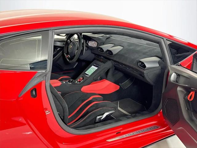 2022 Lamborghini Huracan Coupe