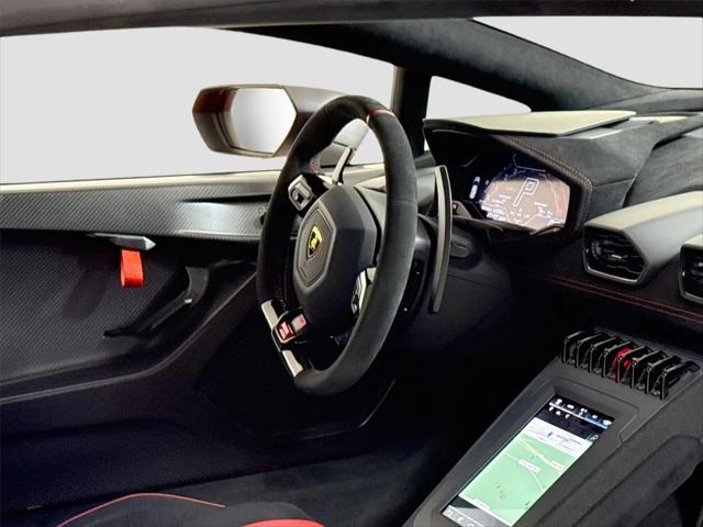 2022 Lamborghini Huracan Coupe