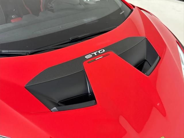2022 Lamborghini Huracan Coupe