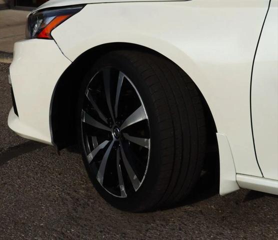 2020 Nissan Altima SR Intelligent AWD