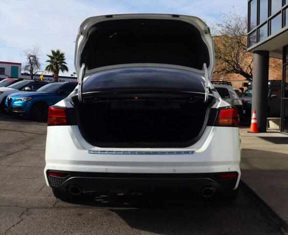 2020 Nissan Altima SR Intelligent AWD