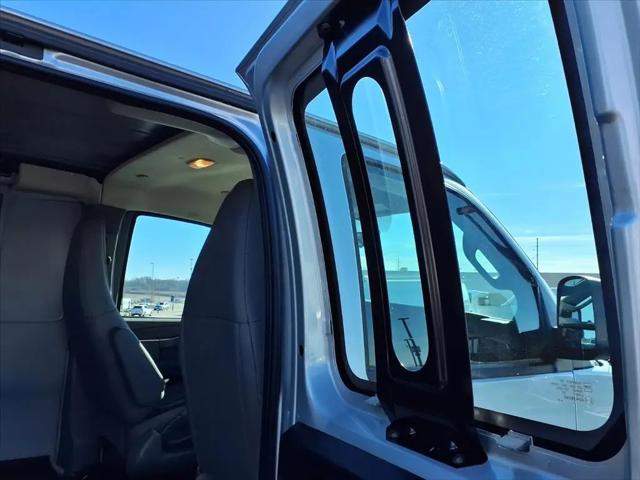 2025 Chevrolet Express Cargo Van RWD 2500 Regular Wheelbase WT