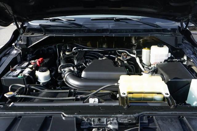 2013 Nissan 3500 SV V6