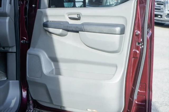 2013 Nissan 3500 SV V6