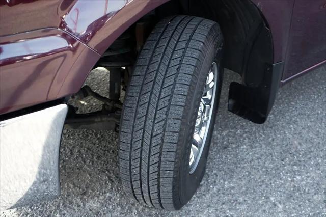 2013 Nissan 3500 SV V6