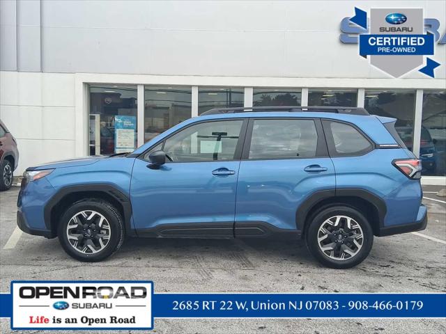 2025 Subaru Forester Base