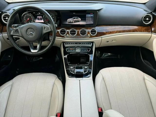 2017 Mercedes-Benz E-CLASS E 300 E 300