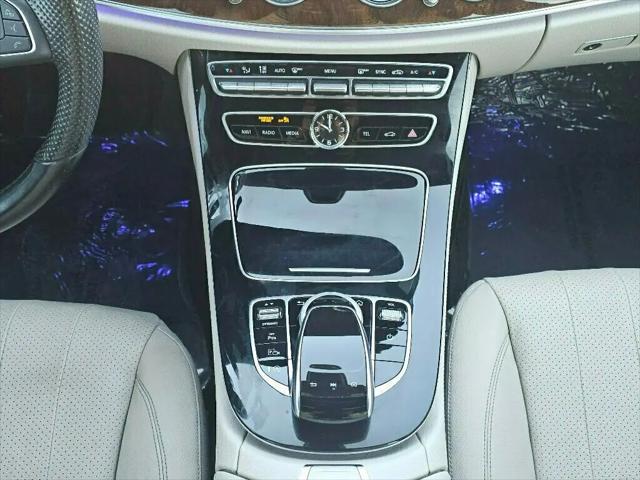 2017 Mercedes-Benz E-CLASS E 300 E 300