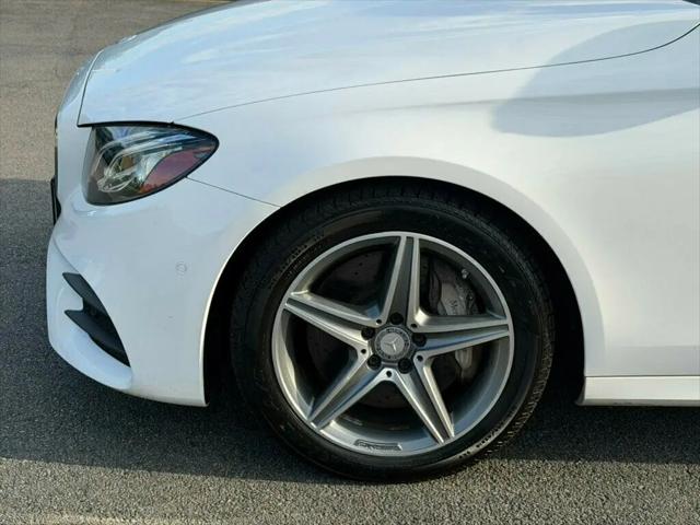 2017 Mercedes-Benz E-CLASS E 300 E 300