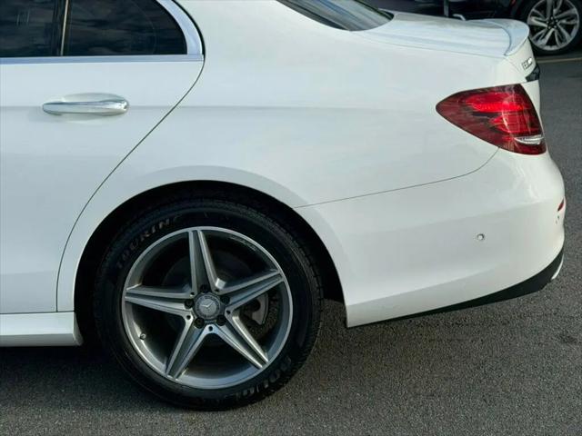 2017 Mercedes-Benz E-CLASS E 300 E 300