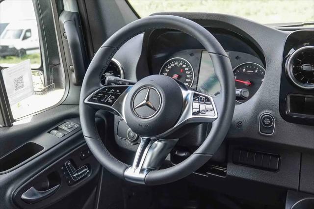2025 Mercedes-Benz Sprinter 2500 Standard Roof 4-Cyl Diesel HO