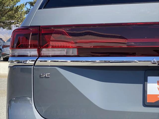 2026 Volkswagen Atlas SE with Technology