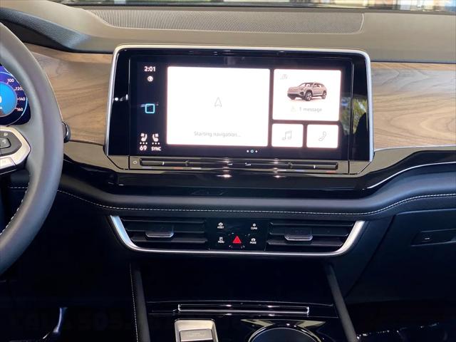 2026 Volkswagen Atlas SE with Technology