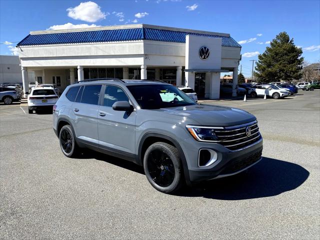 2026 Volkswagen Atlas SE with Technology