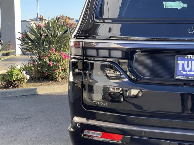 2026 Jeep Grand Wagoneer L 4x4