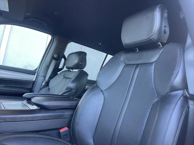 2026 Jeep Grand Wagoneer L 4x4