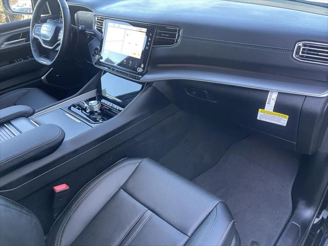 2026 Jeep Grand Wagoneer L 4x4